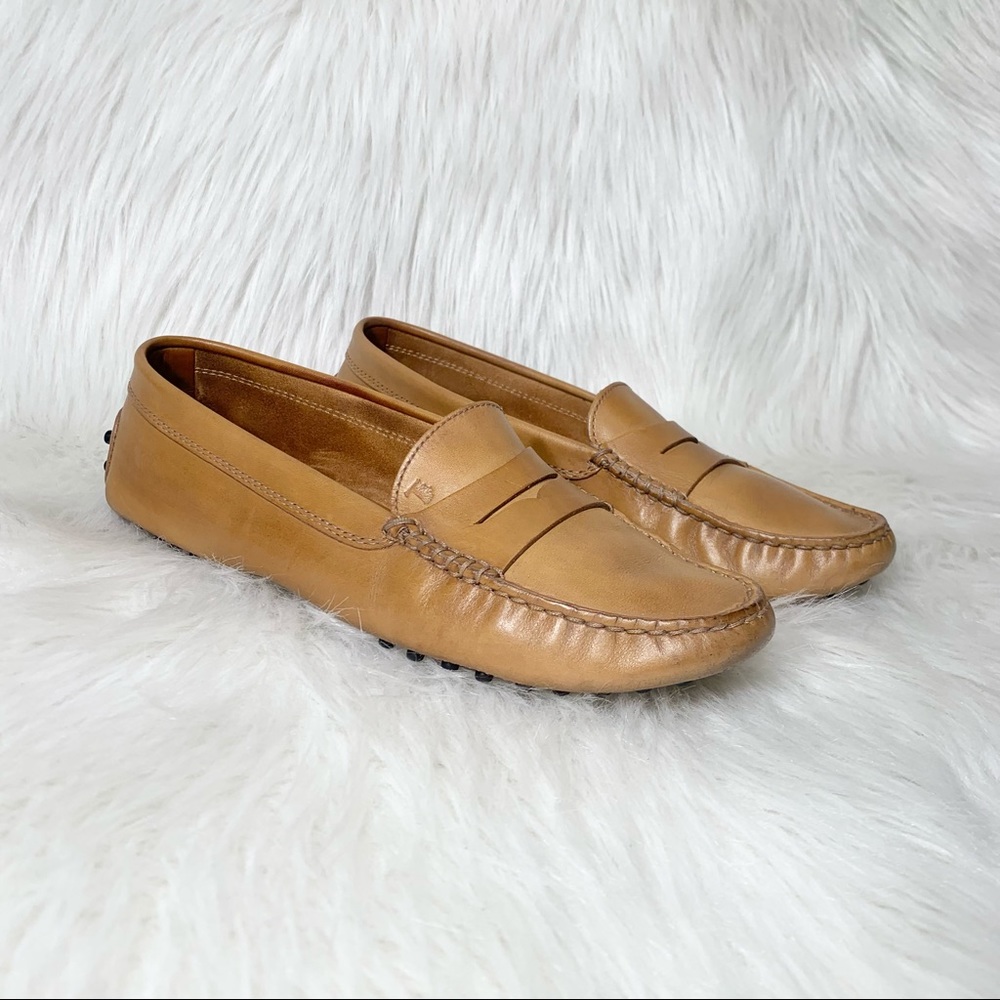 SOLD-Tod’s Slip On Flat Driving Loafers - Picture 4 of 12